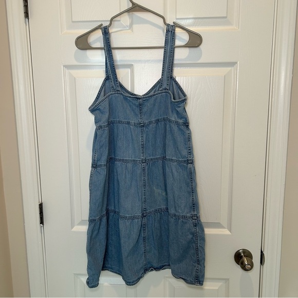 Levi’s Joni Cotton Tiered Chambray Denim Mini Dress - Picture 8 of 9